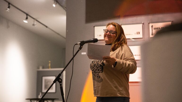Kristine Brickey presents her slam poetry at the “Women’s Writes” event organized by The Creative Collective and the Artist’s Umbrella.