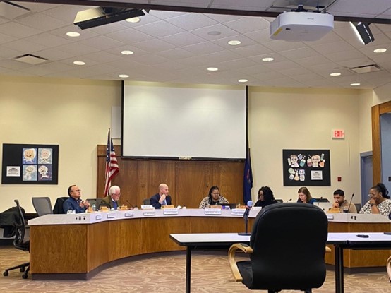 Lansing School District Board of Education Members hold a meeting on March 2. By Jiazhi Chen.