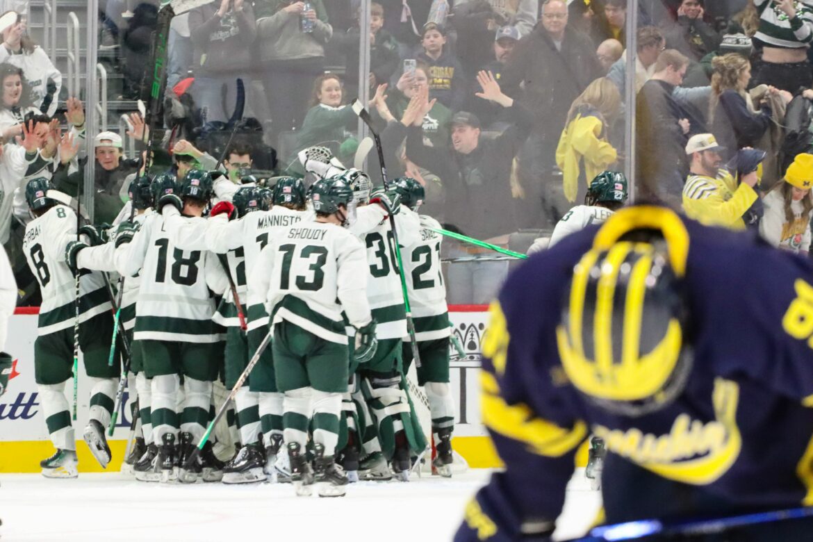 Michigan State hockey sweeps Michigan, secures home ice for Big