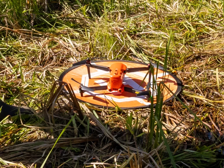 The drone is equipped with a heat-sensitive camera.
